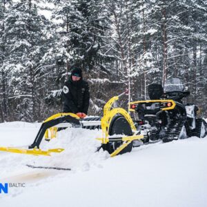 47.6000_03_snow-groomer-narrow-ironbaltic