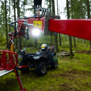 Web-T1850-med-KX30-kran-Yamaha-4A0A2776